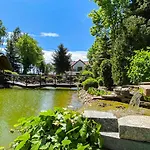 Farm stay Osrodek Agroturystyczny Zacisze