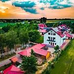 Osrodek Agroturystyczny Zacisze Farm stay *