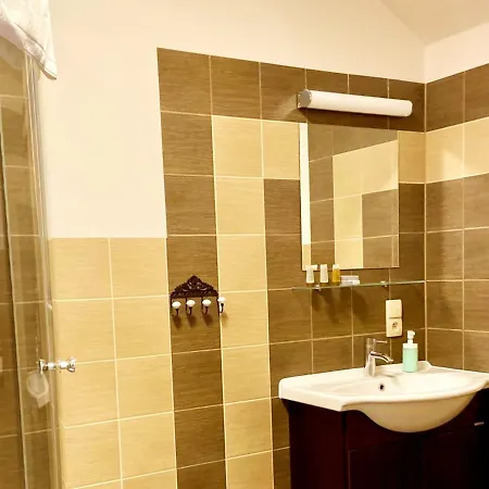 Osrodek Agroturystyczny Zacisze Farm stay Giewartow