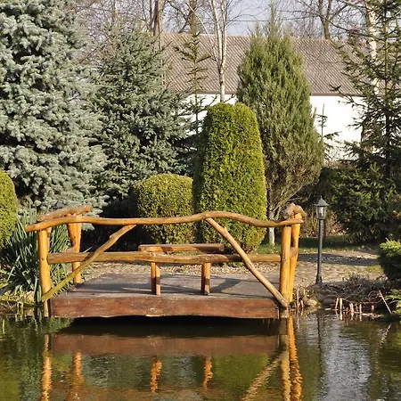 مزرعة للإقامة Osrodek Agroturystyczny Zacisze