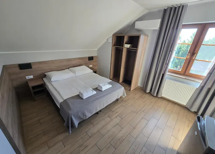 Farm stay Osrodek Agroturystyczny Zacisze Giewartow